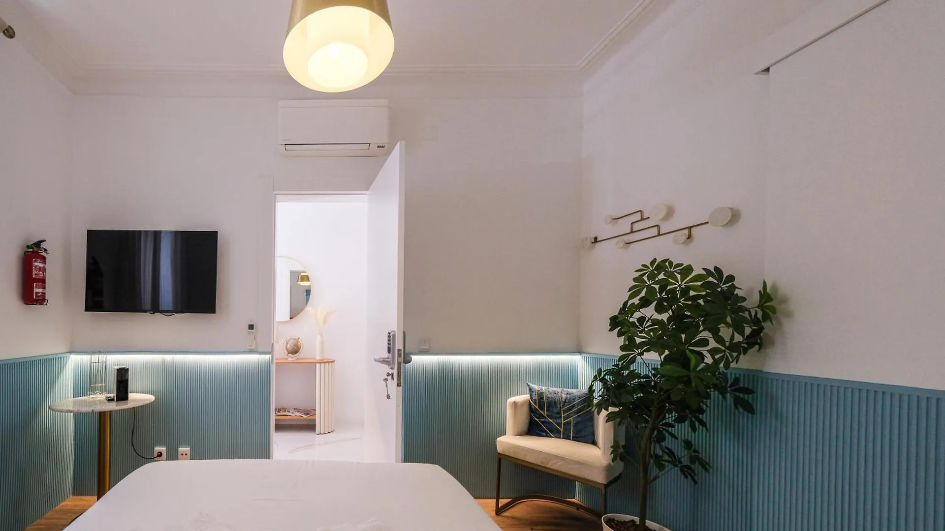 Principe Real Designer Suites Lisbon 0*,